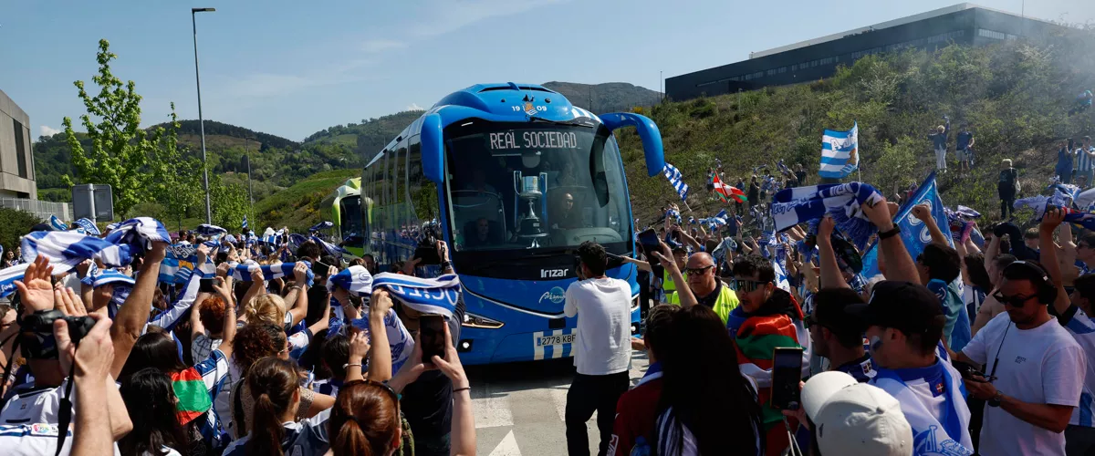 La Real Sociedad llega a San Sebastián