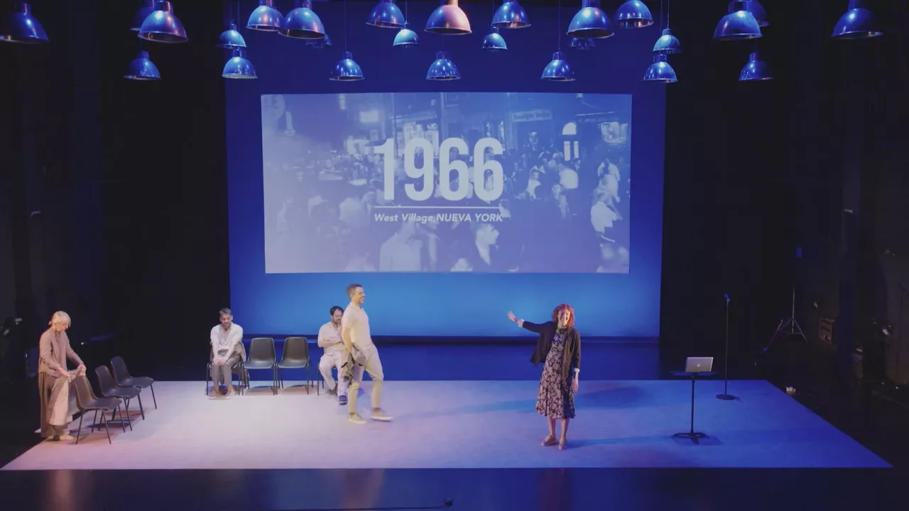 "Desobedienteak 18/98" antzezlana