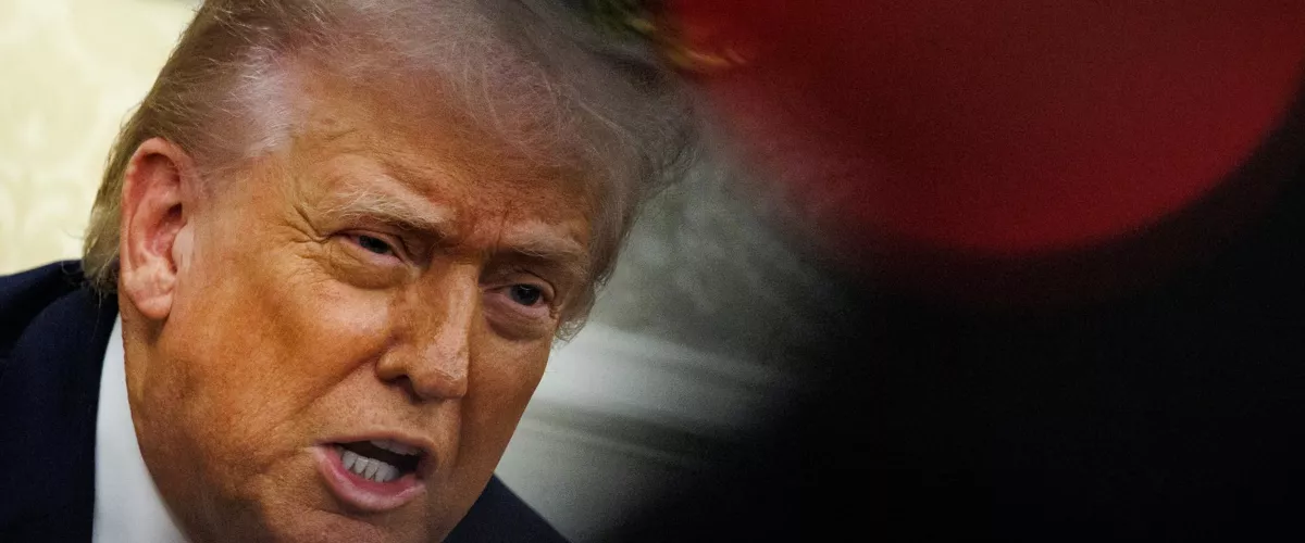 Washington, DC (USA), 03/03/2026.- US President Donald Trump holds a bilateral meeting with German Chancellor Friedrich Merz (not pictured) in the Oval Office at the White House in Washington, DC, USA, 03 March 2026. (Alemania) EFE/EPA/SAMUEL CORUM / POOL
