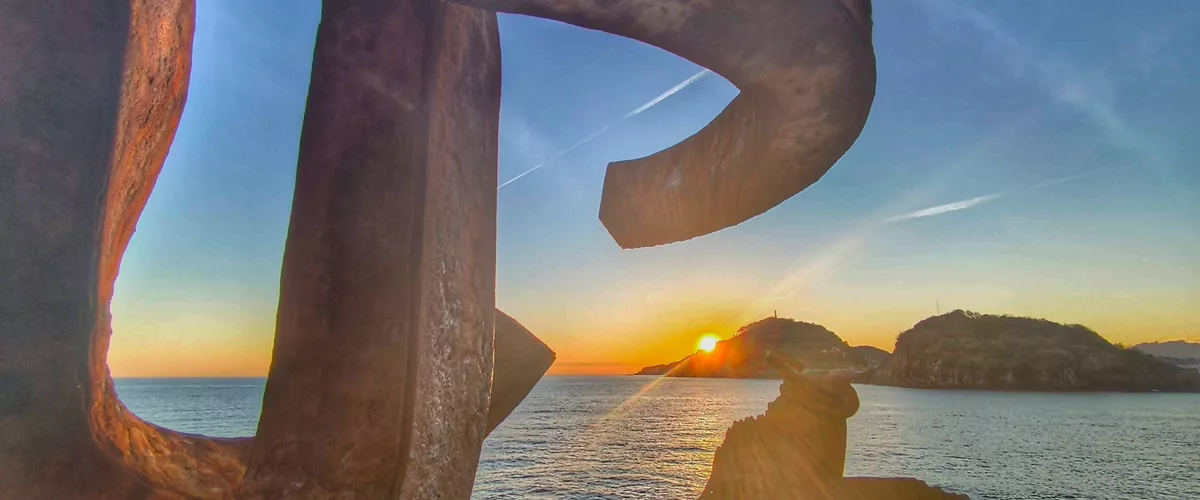 donostia eguzkia iturria txomin rezola
