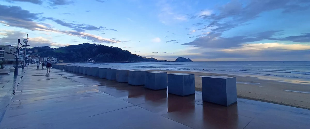 egunsentia zarautz euria