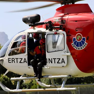 Erreskatea helikopteroa Ertzaintza