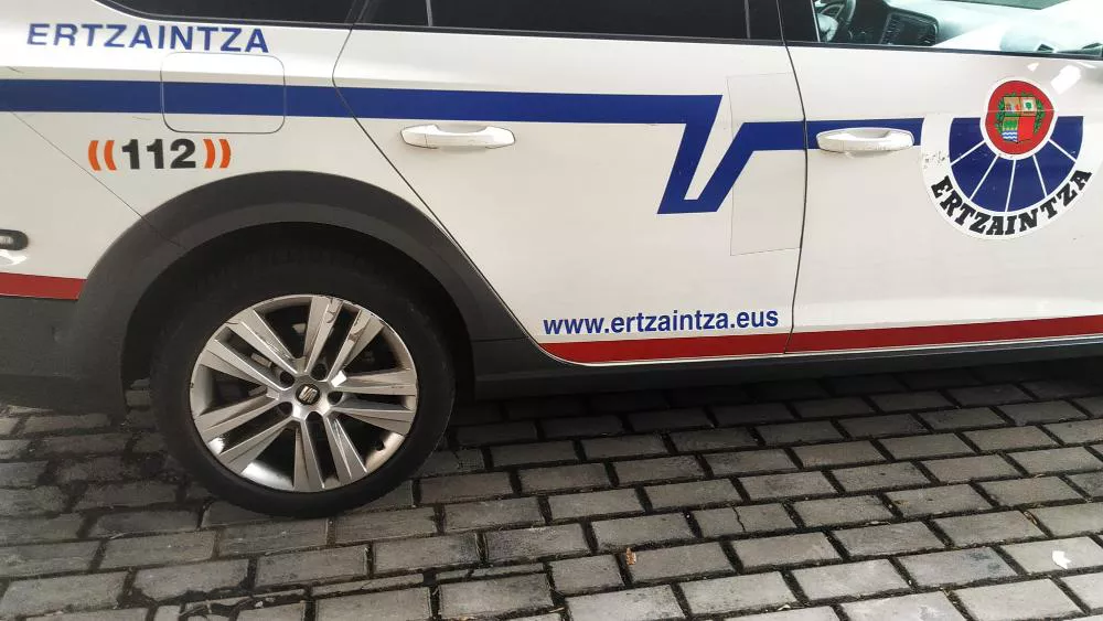 vehículo ertzaintza