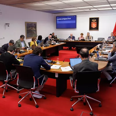 Nafarroa parlamentua osasun batzordea maria chivite
