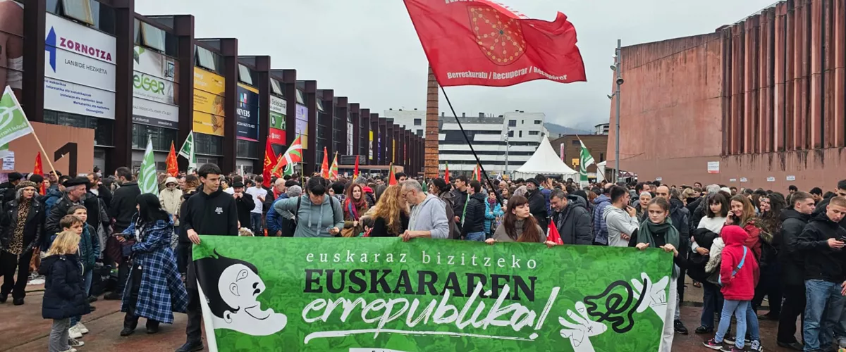 Euskal Herian Euskaraz manifestazioa Durango