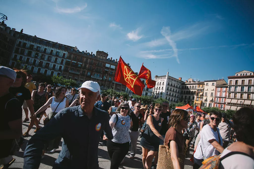 Euskaltzaleon martxa Iruñea Gaztelu plaza