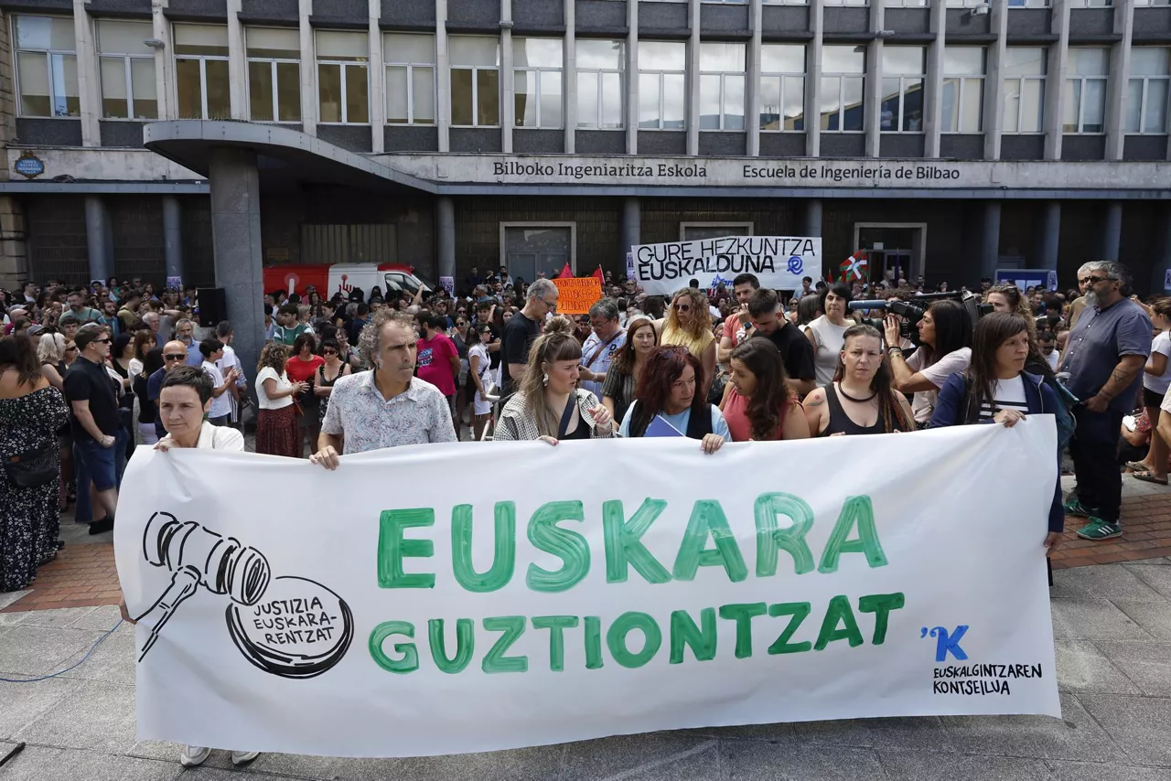 euskara-elkarretaratzea-ehu-kontseilua-bilbo-zeroak-efe
