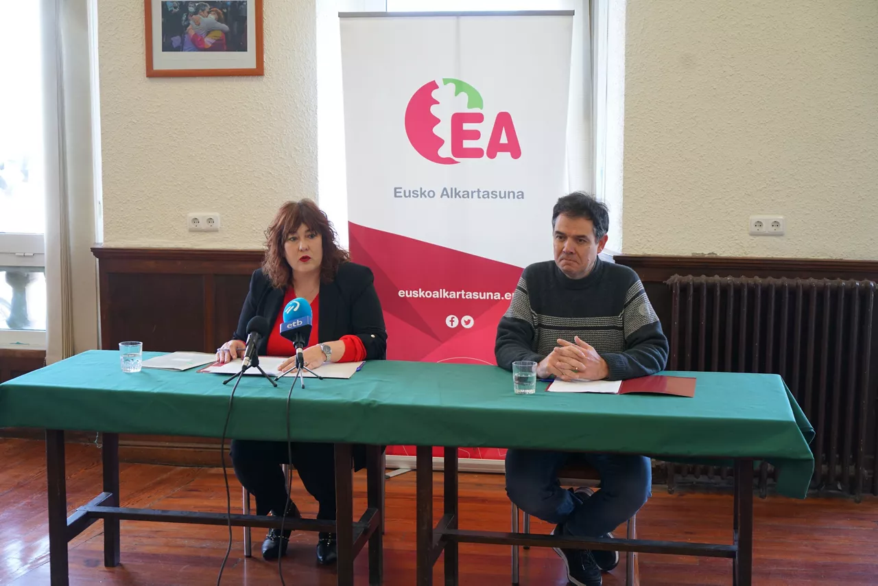 Eba Blanco EA Eusko Alkartasuna Ricardo Burutaran