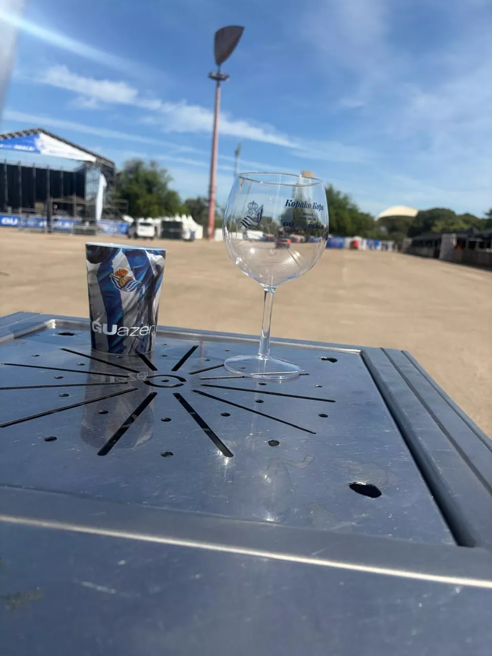 fan zone reala sevilla zaleen gunea