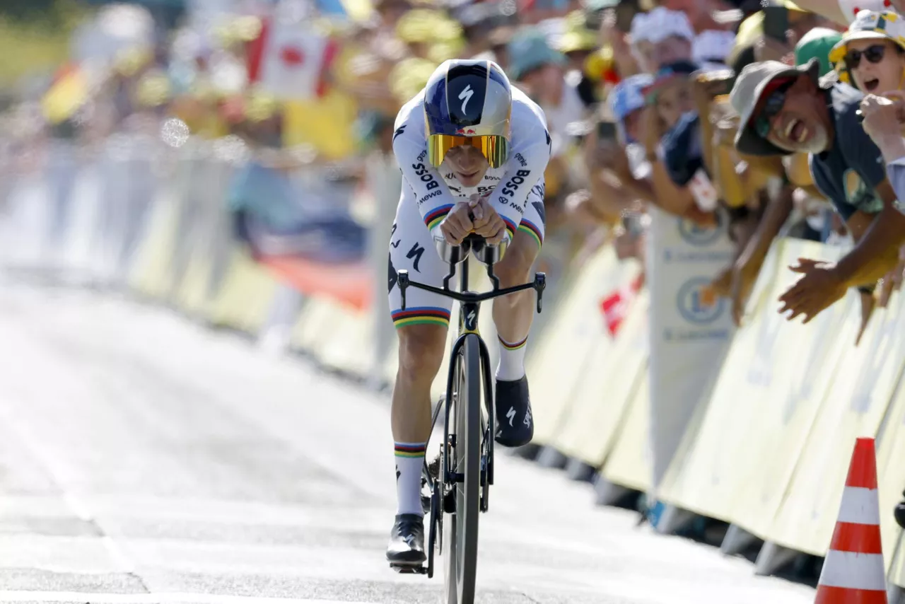 Remco-Evenepoel-16-etapa-Tour-Francia