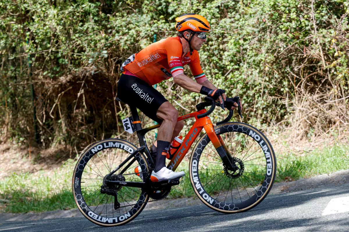 Jonathan-Lastra-Euskaltel-Euskadi