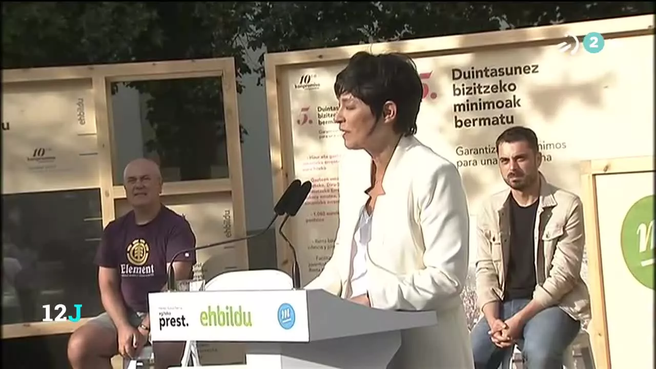 La candidata a lehendakari ha acusado a Urkullu de esconder bajo la alfombra el nuevo estatus acordado con EH Bildu.