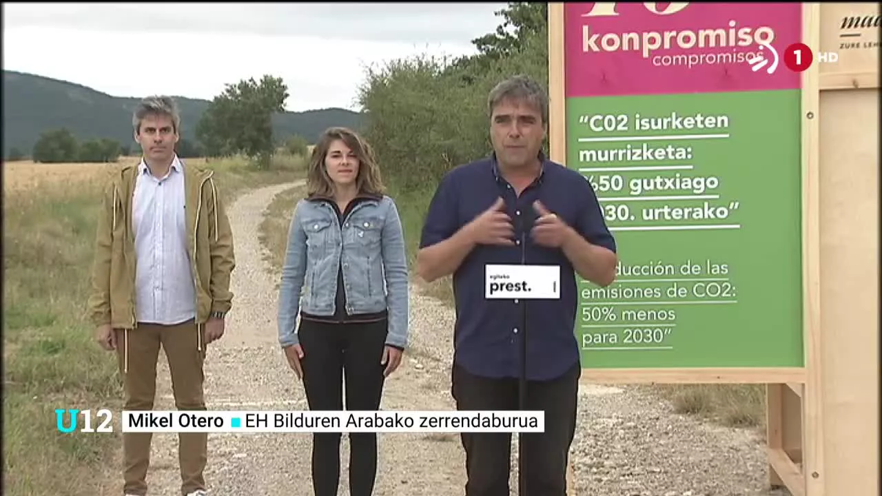 EH Bilduk 800 milioi euroko funtsa planteatu du energía berriztagarriak hedatzeko Subillan egin duen ekitaldian.