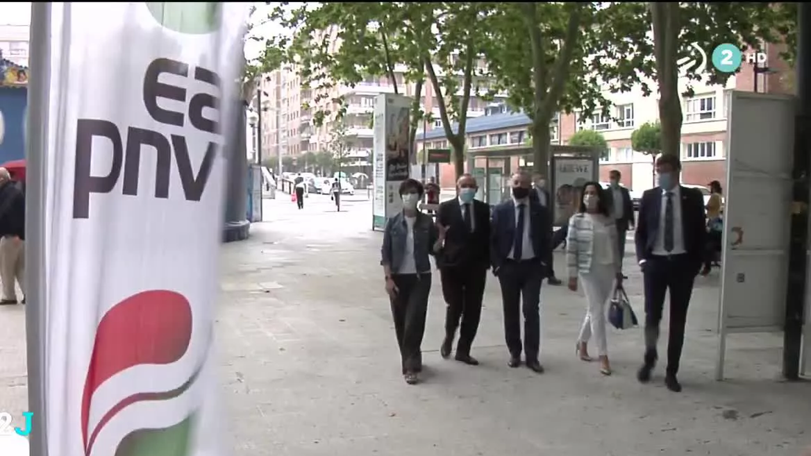 En un encuentro telemático organizado por Ajebask, la asociación de Jóvenes Empresarios de Araba, Urkullu ha puesto sobre la mesa compromisos concretos.