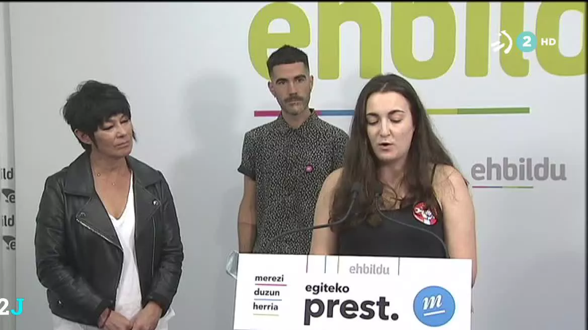 Ese acuerdo contempla entre otras cuestiones una educación pública gratuita incluida la universidad, así como la retirada de fondos a la educación privada.