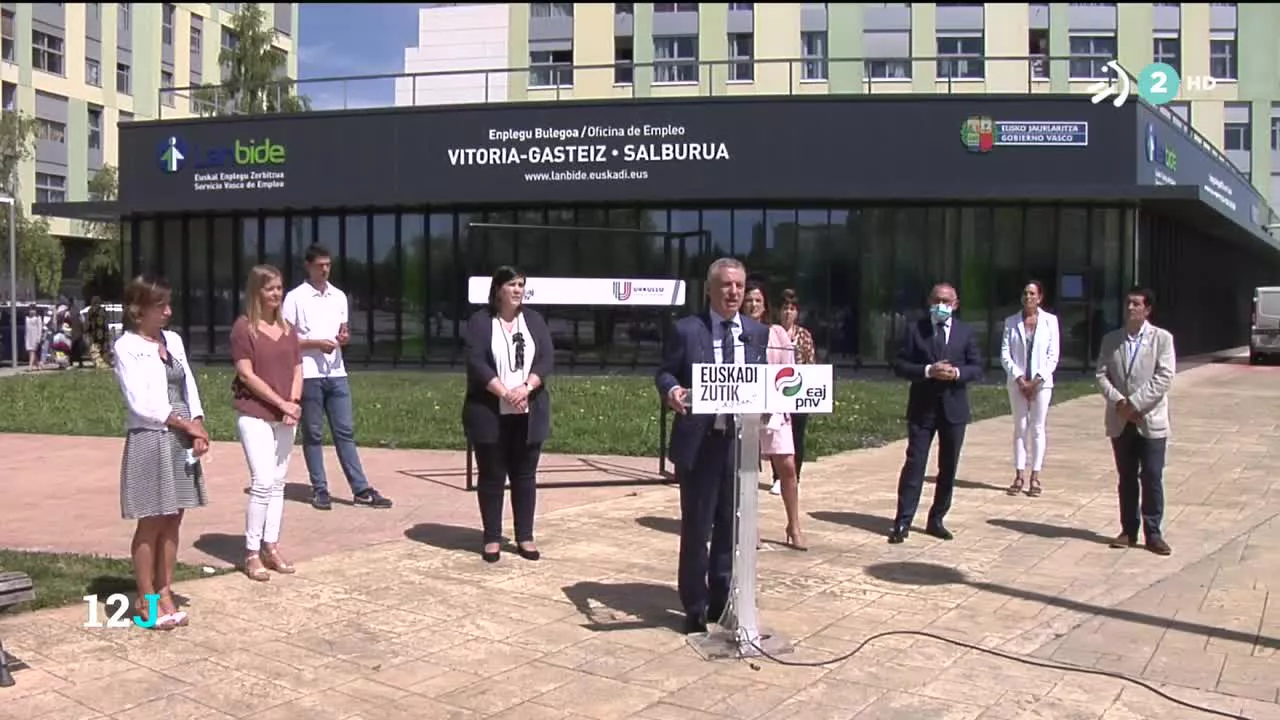 En un acto celebrado en Vitoria-Gasteiz, el cabeza de lista por Araba ha recordado que el PNV tiene un programa para el empleo juvenil.