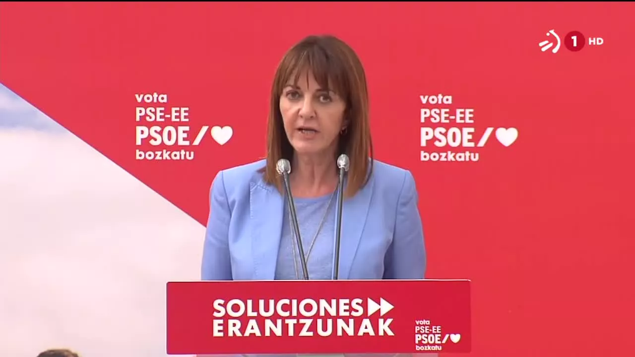 PSE-EEk Donostian egin du hauteskunde kanpainaren azken ekitaldia. Botoak krisiari aurre egiteko erabiliko dituztela dio Idoia Mendiak.