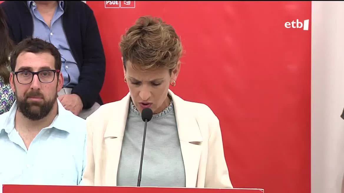 María Chivite (PSN) Zintruenigon izan da eta sozialistek erriberarako dituzten politikak azpimarratu ditu. Altsasun izan da, Laura Aznal (EH Bildu) eta etxebizitza legeak arazoa konpontzeko ematen duen aukera nabarmendu du. Javier Garciak (UPN) argi utzi du sozialistak direla alderdiaren arerioak.