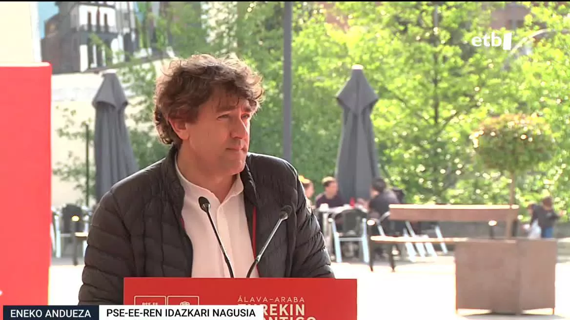 Jeltzaleei zuzendu zaie esanez batzuk uneoro eskumenak eskatzen dabiltzala baina, eskumenen gainetik, herritarren arazoak konpontzeko behar dena borondate politikoa dela.