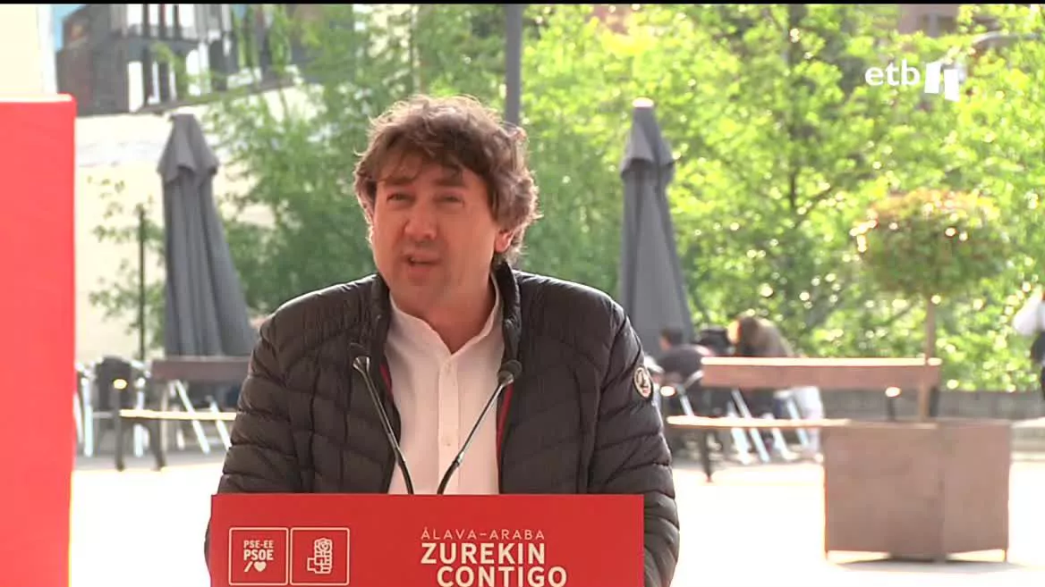 Se ha dirigido a los jeltzales diciendo que algunos están pidiendo en todo momento competencias pero, por encima de las competencias, lo que hace falta para resolver los problemas de los ciudadanos es voluntad política.
