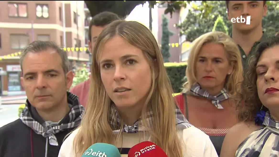 Bai Bakarrik da Bai legea izan du mintzagai Bea Fanjul Kongresurako Bizkaiko hautagaiak. Sozialistek beraien interesak lehenetsi dituztela salatu du, biktimak zapalduz.