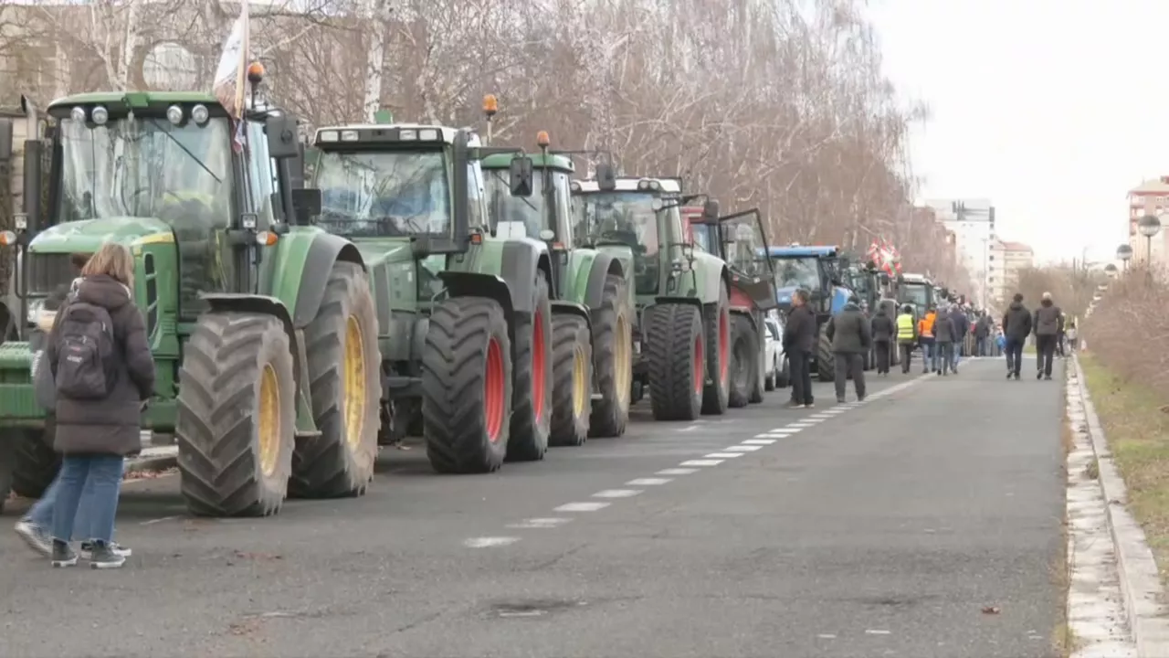 Traktoreen protesta Gasteizen