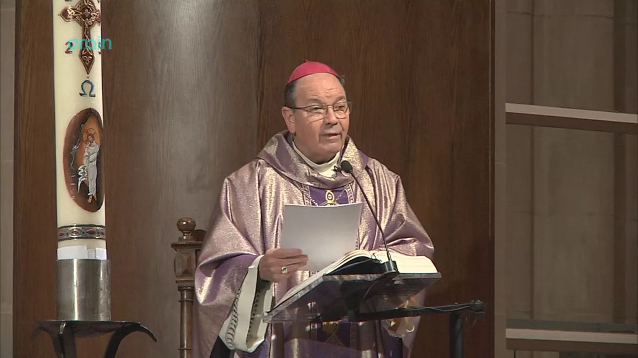 Juan Carlos Elizalde Gasteizko gotzaina