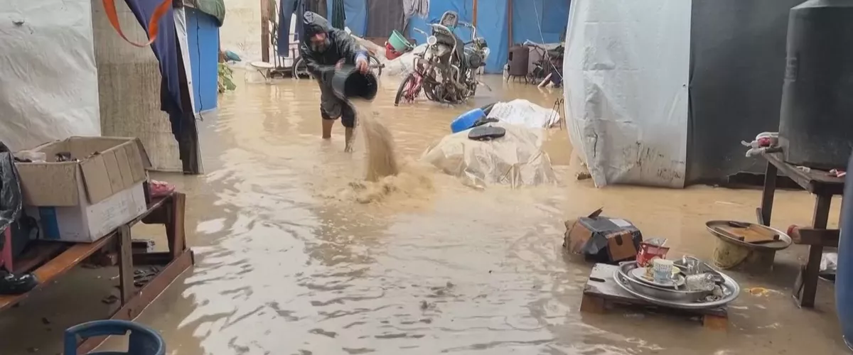 Gutxienez zortzi pertsona hil dira Gazan uholdeek eragindako hipotermien ondorioz