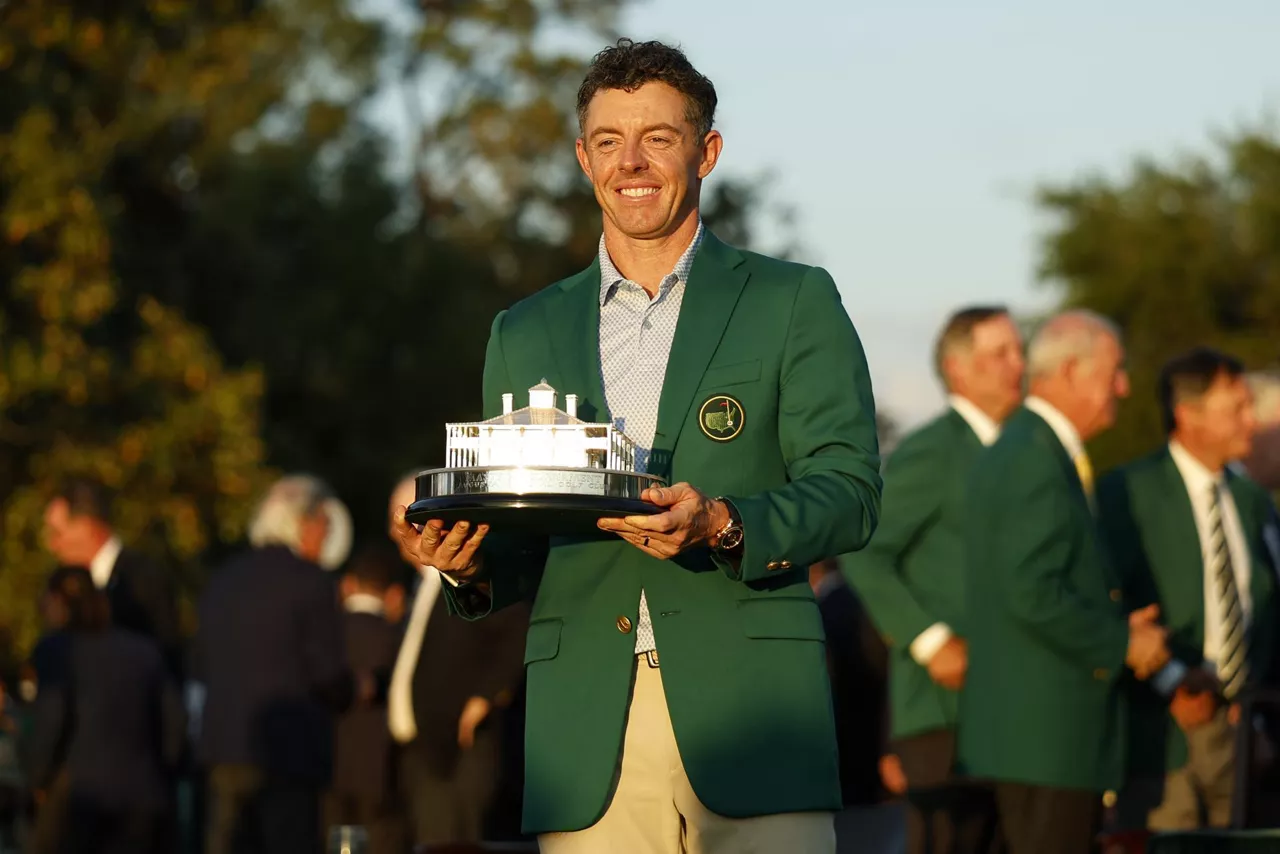 Rory McIlroy, jaka berdea soinean duela, 2026ko Augustako Mastersa bereganatu eta gero. Argazkia: EFE