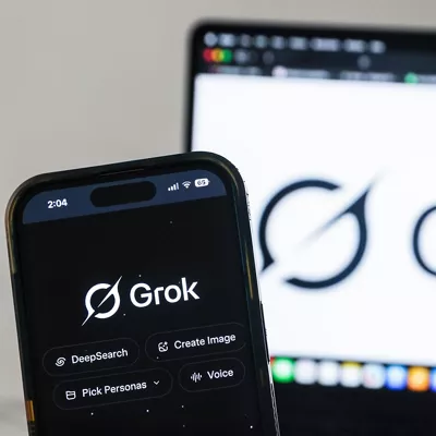 Shah Alam (Malaysia), 12/01/2026.- The Grok artificial intelligence (AI) website is displayed on a mobile phone as a nationwide restriction on the service takes effect, in Shah Alam, outside Kuala Lumpur, Malaysia 12 January 2026. The Malaysian Communications and Multimedia Commission (MCMC) ordered a temporary block on the tool starting 11 January, citing its 'repeated misuse' to generate non-consensual sexually explicit images and 'grossly offensive' content. According to the regulator, the action was taken after social media platform X and xAI, the start-up behind Grok, failed to implement adequate technical safeguards despite multiple formal notices. (Malasia) EFE/EPA/FAZRY ISMAIL
