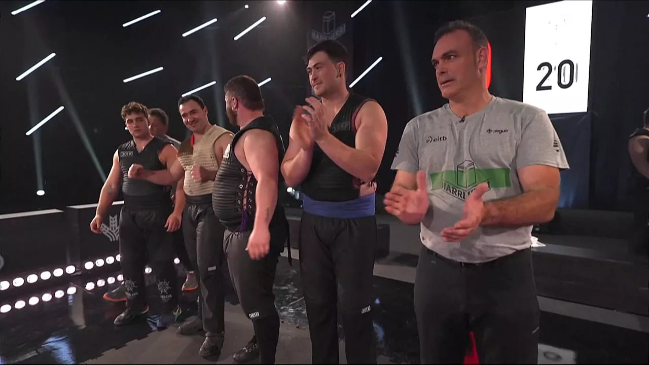 Harri Herri, finalerdia