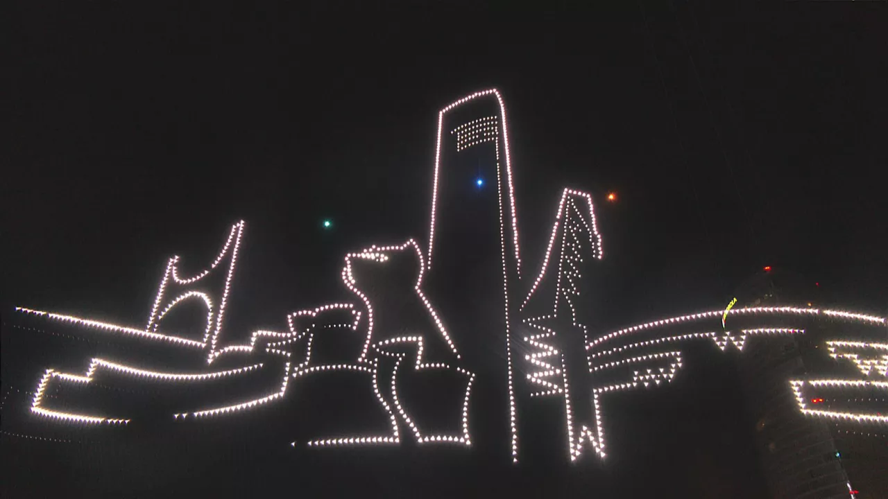 1500 drones iluminan Bilbao por el 125 aniversario de Iberdrola