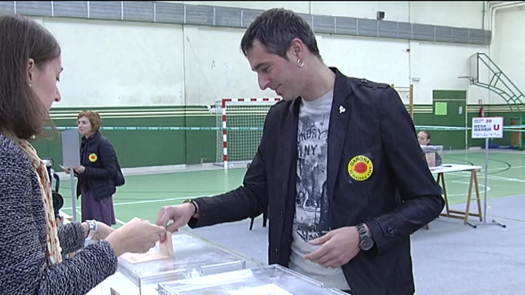 MAM-eko argazkia: iker-urbina-bozkatzen_