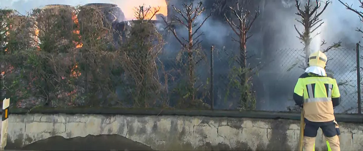 50 bobinas de papel han ardido