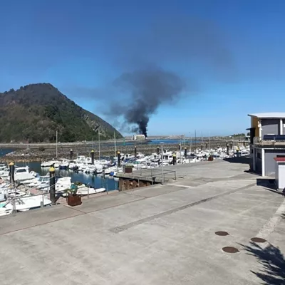 Incendio de un barco pesquero en Orio.



REMITIDA / HANDOUT por AYUNTAMIENTO

Fotografía remitida a medios de comunicación exclusivamente para ilustrar la noticia a la que hace referencia la imagen, y citando la procedencia de la imagen en la firma

25/9/2026