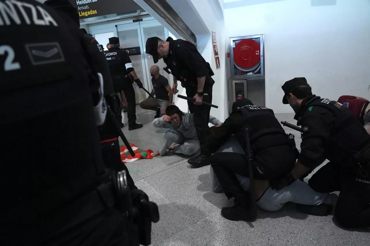 Incidentes a la llegada de miembros de la flotilla en el aeropuerto



H. BILBAO - EUROPA PRESS

23/5/2026