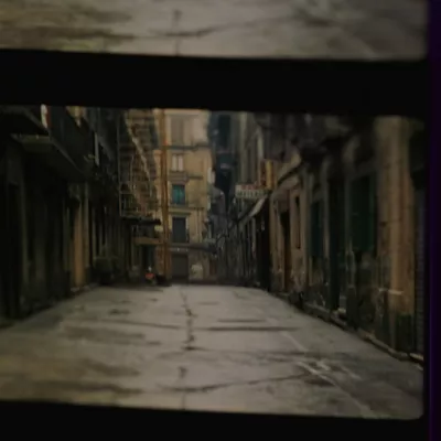 "Itzalak argitzen" filmaren fotograma bat