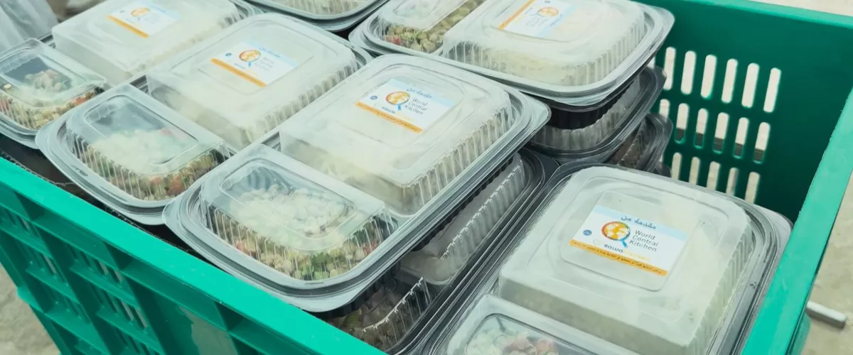 Beiruteko nekazarien azoka sukalde solidario handi bat bilakatu da