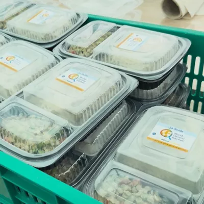 Beiruteko nekazarien azoka sukalde solidario handi bat bilakatu da