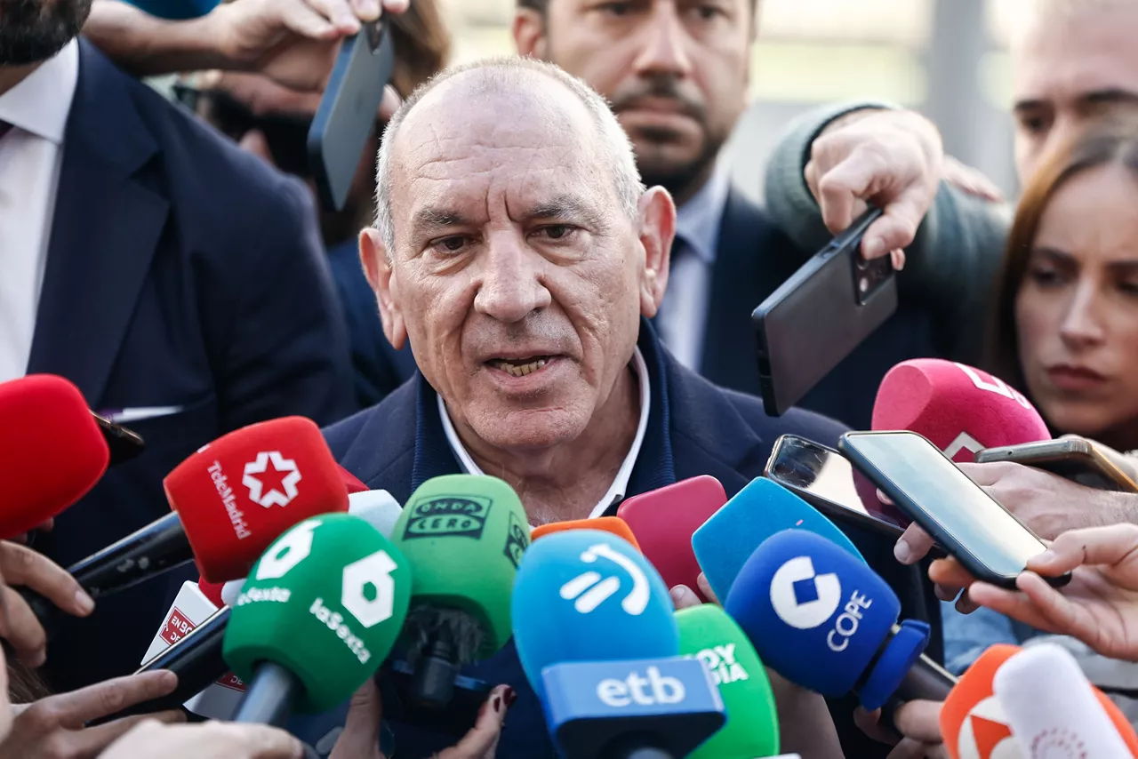 jose angel gonzalez policia polizia dao