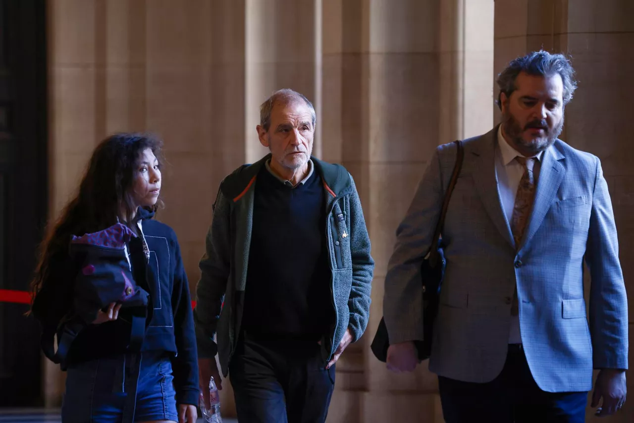 Josu Urrutikoetxea, a su llegada al Tribunal de Apelación de París
