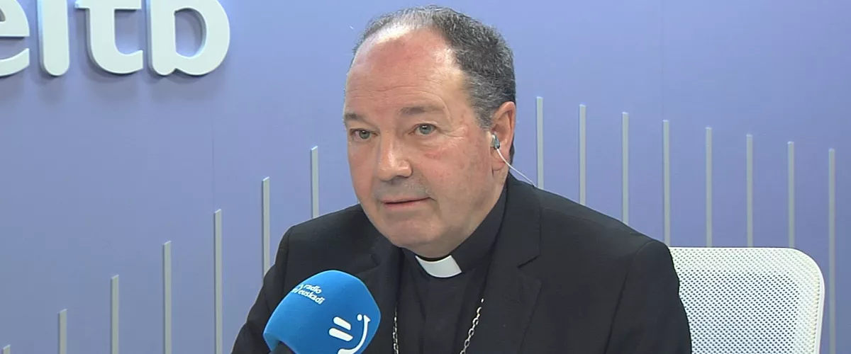 Entrevista en Radio Euskadi al obispo de Vitoria Juan Carlos Elizalde