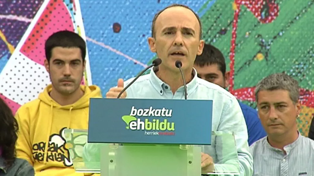 Josu Juaristi EH Bilduko zerrendaburua, Barakaldon. EiTB