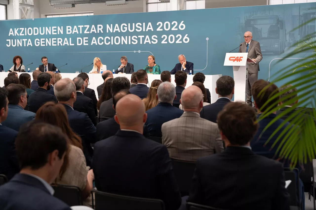 Junta de Accionistas de CAF , en Beasain (Gipuzkoa)



REMITIDA / HANDOUT por IOVO PETROV

Fotografía remitida a medios de comunicación exclusivamente para ilustrar la noticia a la que hace referencia la imagen, y citando la procedencia de la imagen en la firma

13/6/2026
