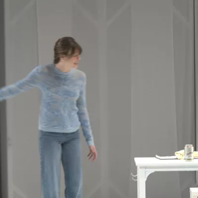 Nerea Mazo eta Miren Gaztañaga aktoreak, "Kandida" antzezlanean