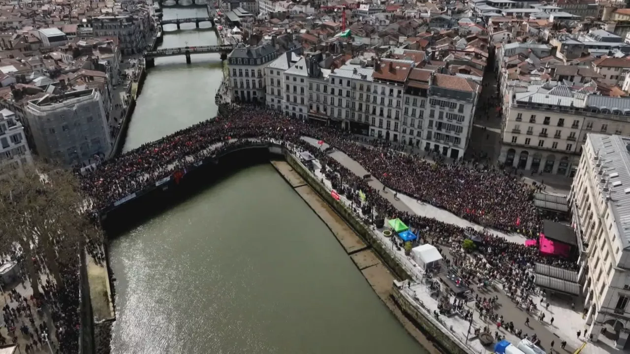 Oñatitik abiatu zen lehen Korrika, 1980ko azaroaren 29an 
