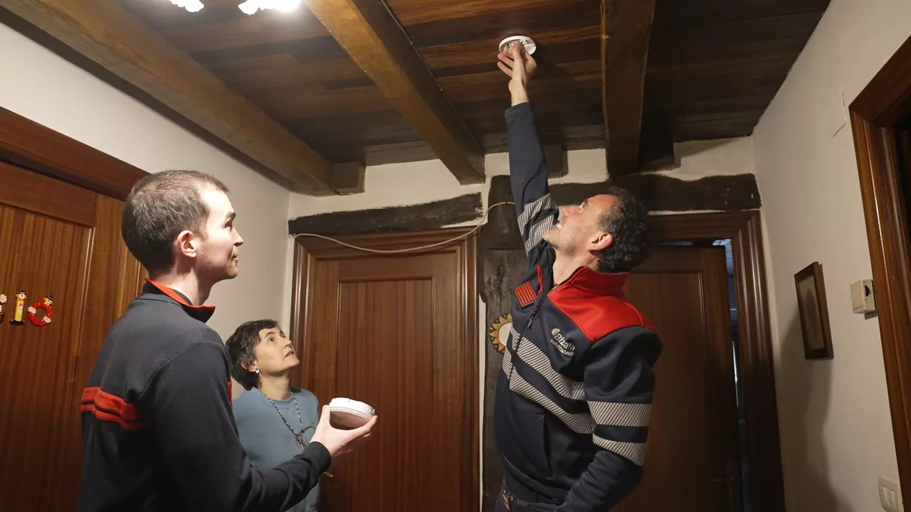 instalacion detectores humo bizkaia busturialdea ke-detektagailuak