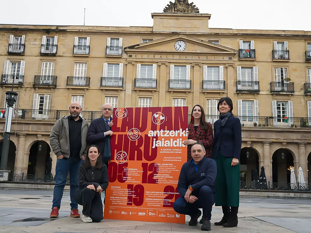 Lautan Hiru antzerki jaialdiaren aurkezpena					