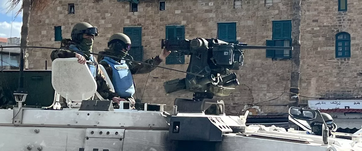 (Foto de ARCHIVO)

SIDON, Nov. 26, 2024  -- This photo shows a convoy of the United Nations Interim Force in Lebanon (UNIFIL) in Sidon, Lebanon, Nov. 25, 2024.
  On Monday, the UNIFIL on social media platform X condemned constant strikes on the Lebanese Armed Forces as "a flagrant violation of UN Security Council Resolution 1701 and international humanitarian law, which limits the use of violence against those not participating in hostilities."



Europa Press/Contacto/Ali Hashisho

25/11/2024