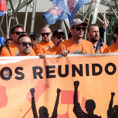 BILBAO, 20/03/2026.- Representantes del comité de empresa de Tubos Reunidos en Amurrio han comparecido este viernes en una rueda de prensa en Bilbao después de que concluyera sin acuerdo el período de consultas del Expediente de Regulación de Empleo y de que la empresa anunciara que ya ha logrado las 301 salidas previstas con trabajadores que han pedido adscribirse voluntariamente al ERE. EFE/Javier Zorrilla
